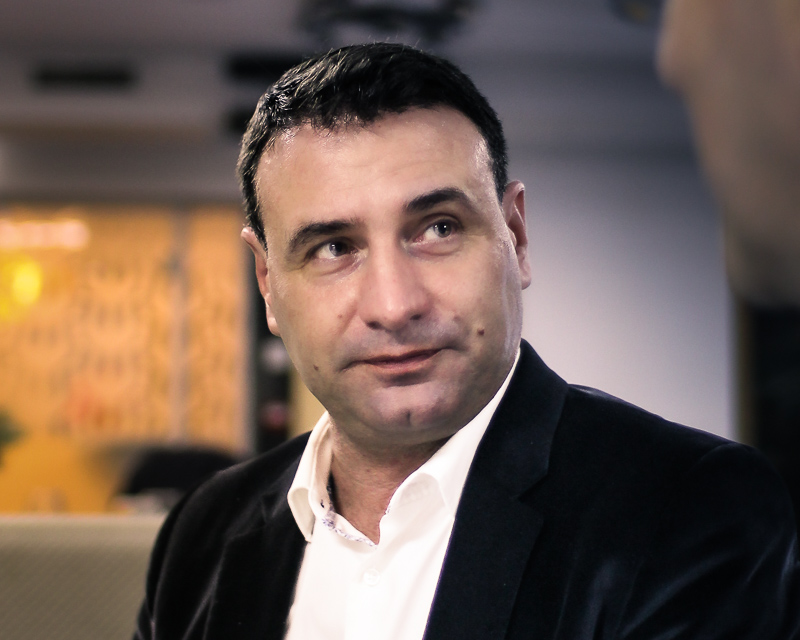 Portrait photo of Emmanuel Maille